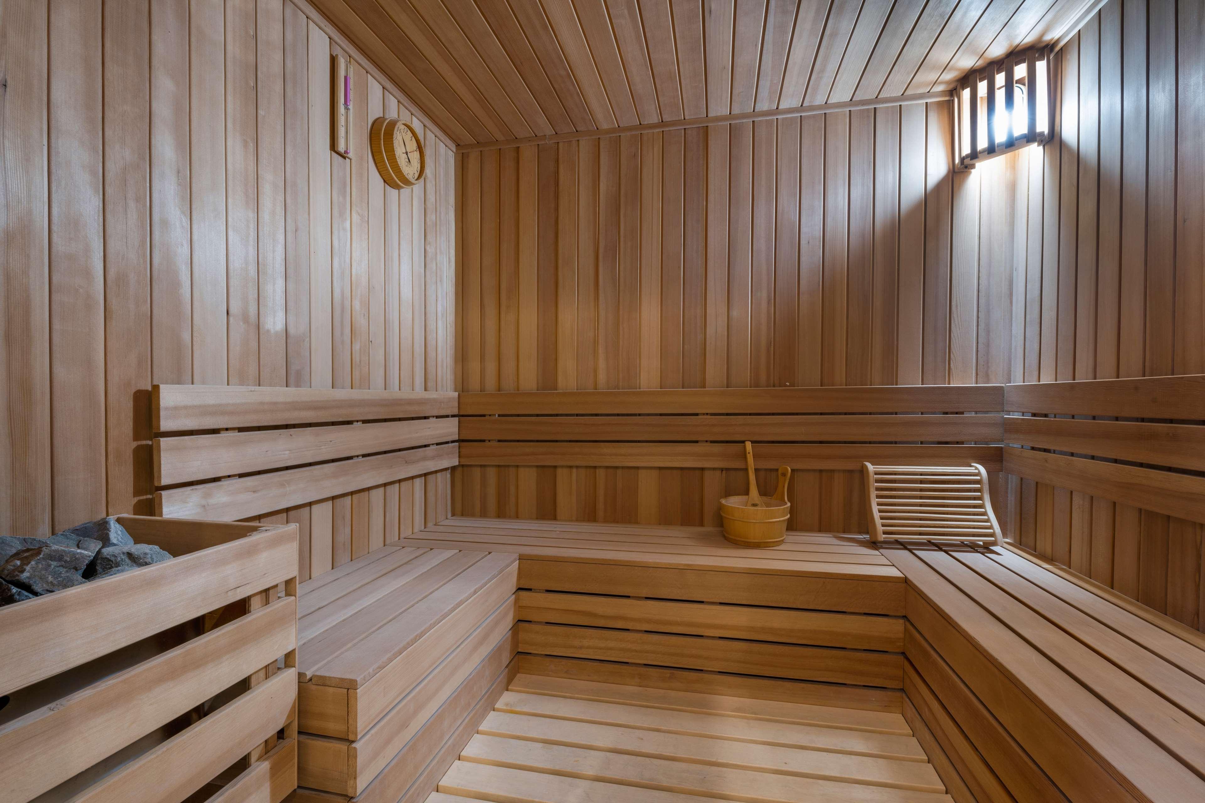 Aleph Doha Residences, Curio Collection By Hilton Exterior foto A Finnish sauna